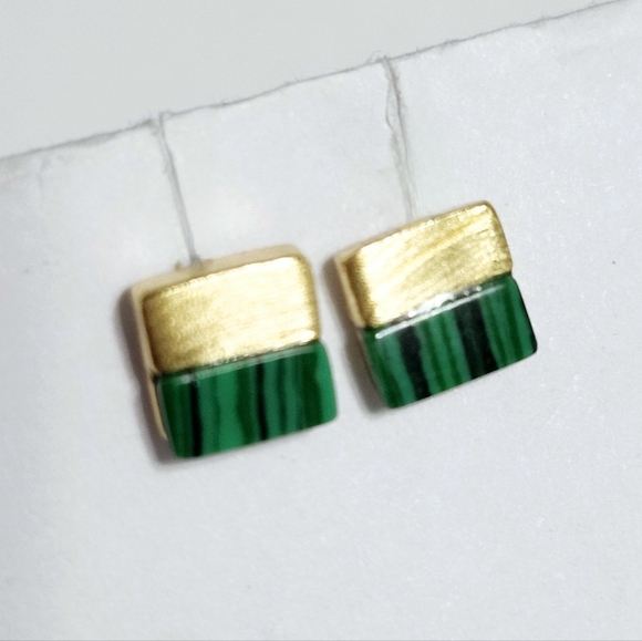 Malachite square stud Silver Earrings - Picture 3 of 8